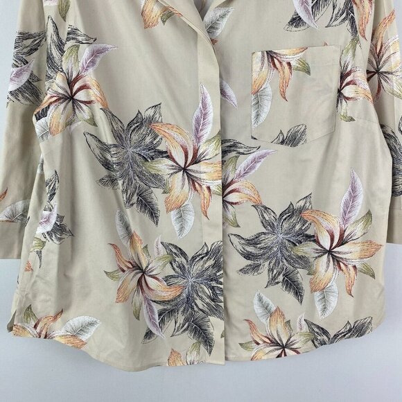 Chicos No Iron Floral Button Up Shirt Size 3 US XL Tossed Lilies Effortless - Picture 3 of 12